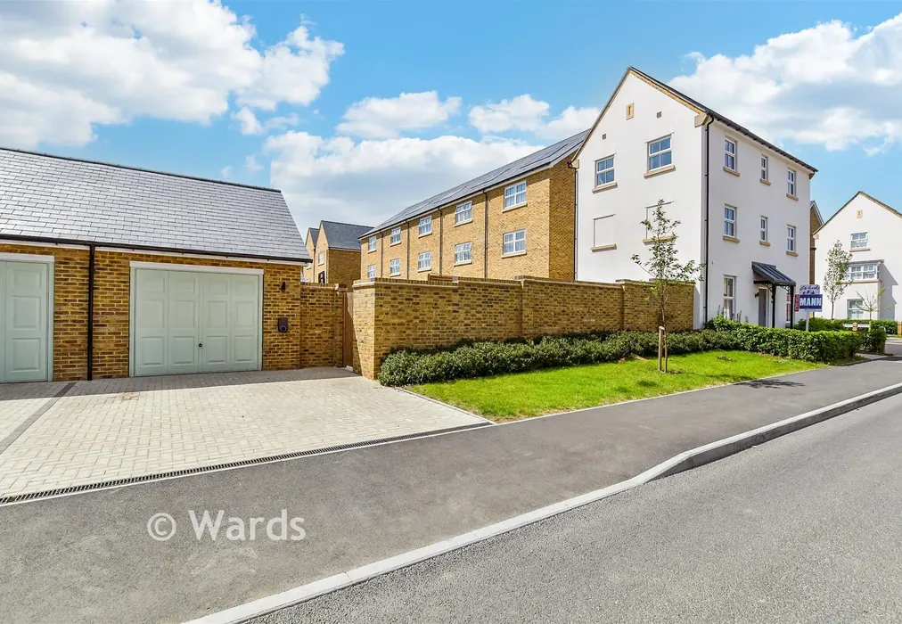 Rear Elevation - Green Horse Grove, Maidstone, Kent - Wards of Kent