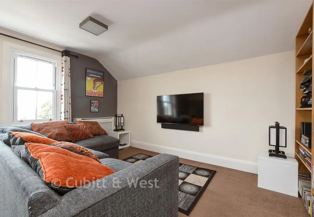 Kitchen Living/Dining Room - Upper Bridge Road, Redhill, Surrey - Wards of Kent
