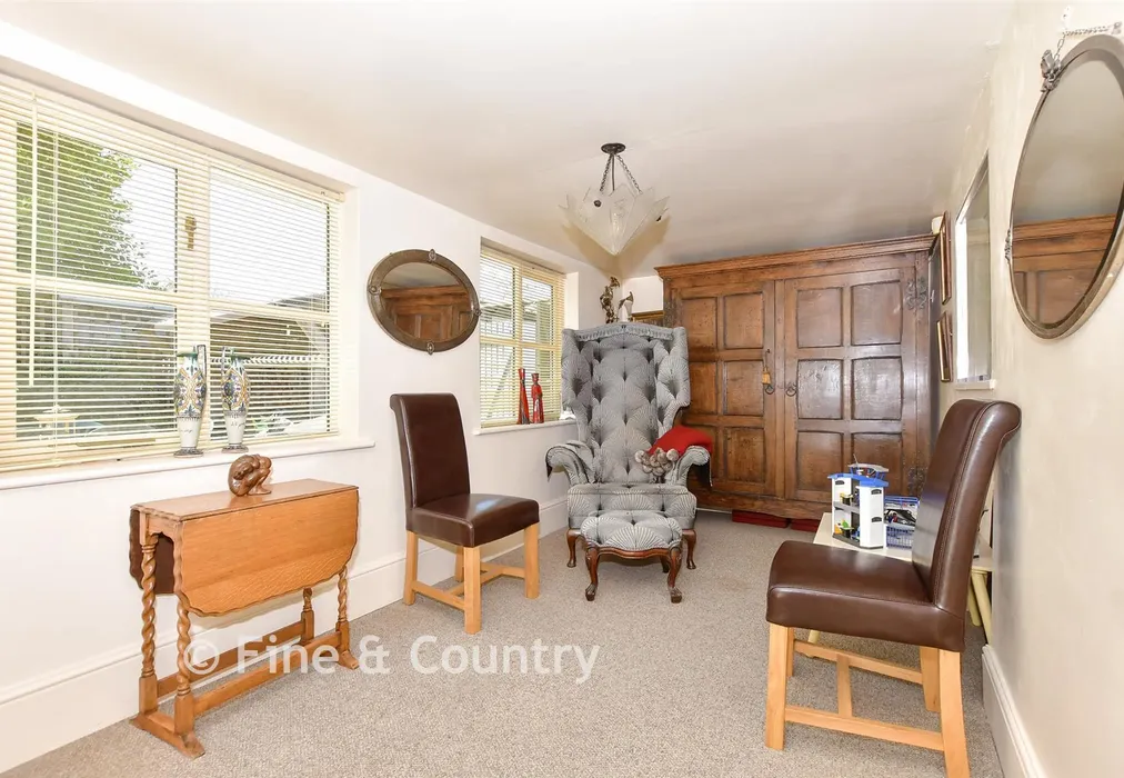 Family Room - North Elham, North Elham, Kent - Wards of Kent