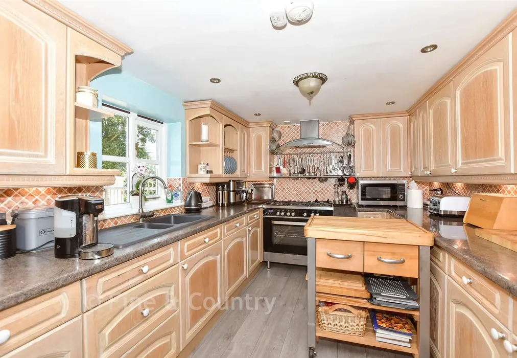 Kitchen/ Breakfast Room - North Elham, North Elham, Kent - Wards of Kent