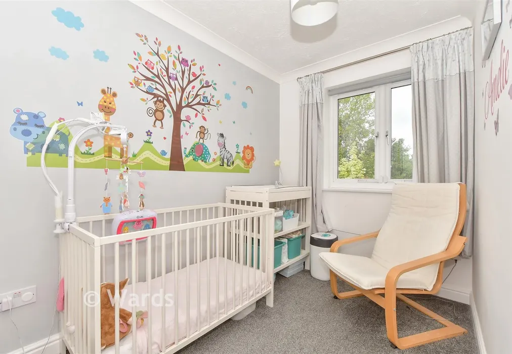Bedroom 3 - Sharps Field, Headcorn, Ashford, Kent - Wards of Kent