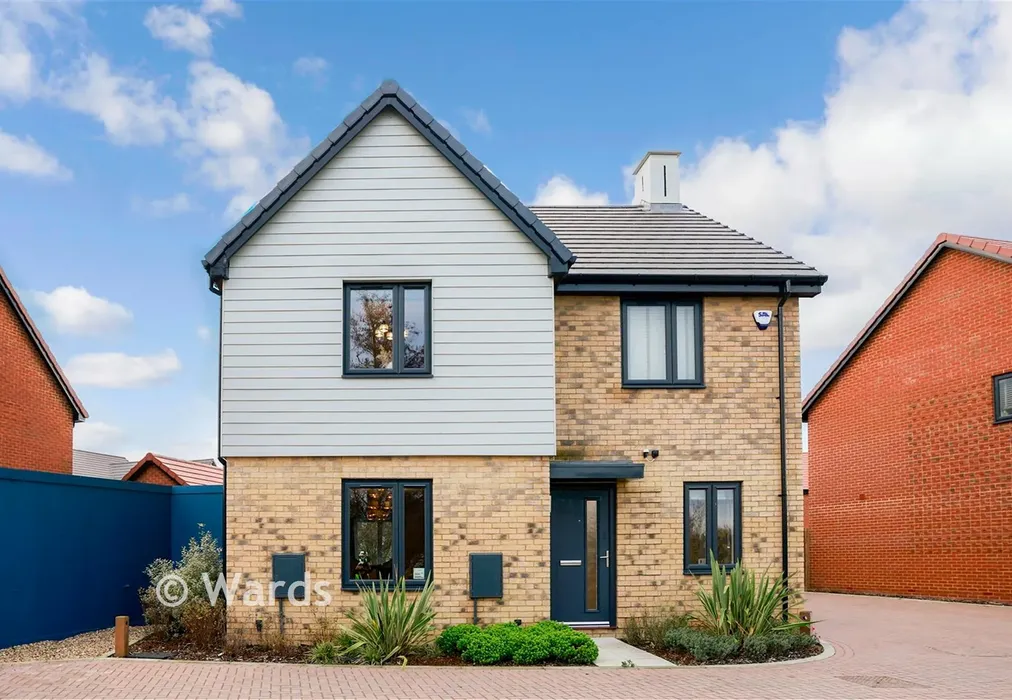 Front - Bulldog Close, Faversham Lakes, Faversham, Kent - Wards of Kent
