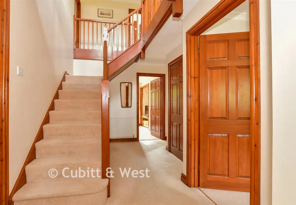 Hallway - Chapel Lane, Forest Row, East Sussex - Wards of Kent