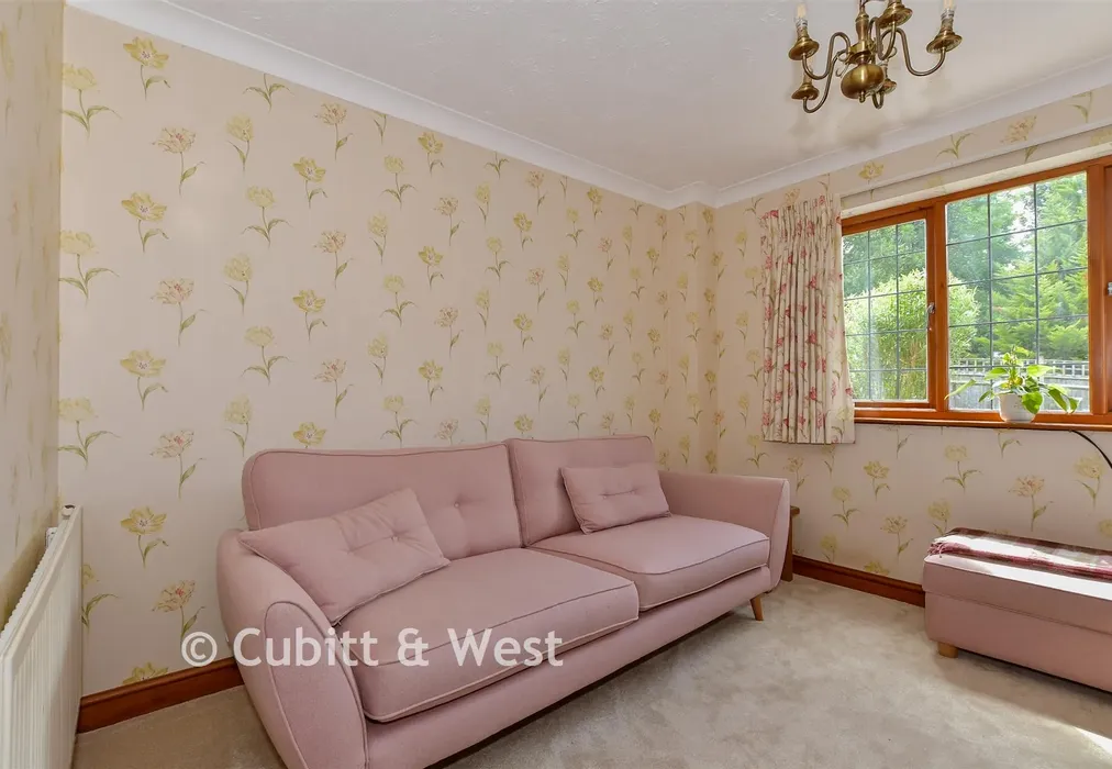 Snug - Chapel Lane, Forest Row, East Sussex - Wards of Kent