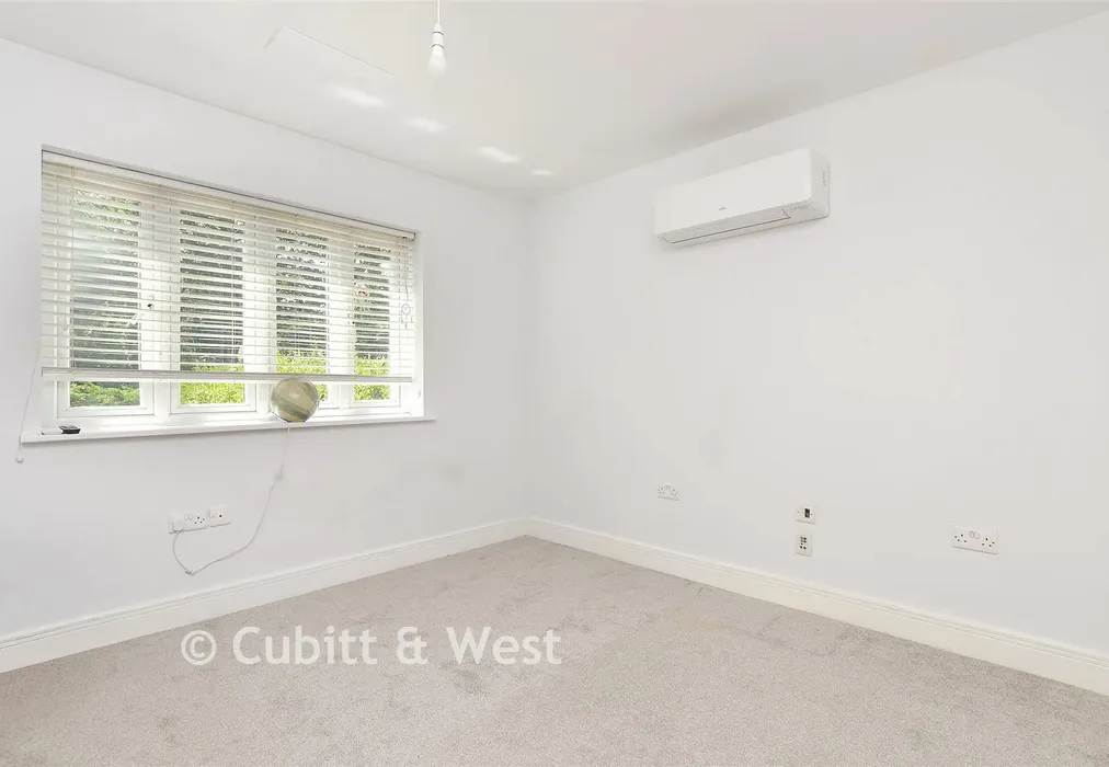Bedroom 3 - Copthorne Road, Felbridge, West Sussex - Wards of Kent