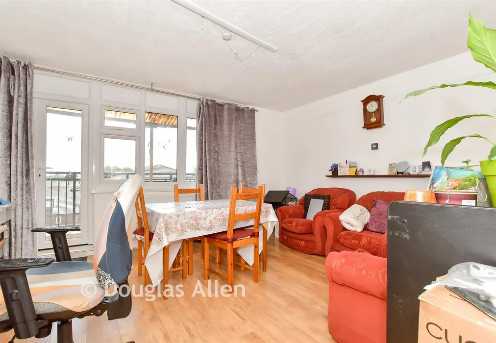 Lounge/Diner - Capworth Street, Leyton - Wards of Kent