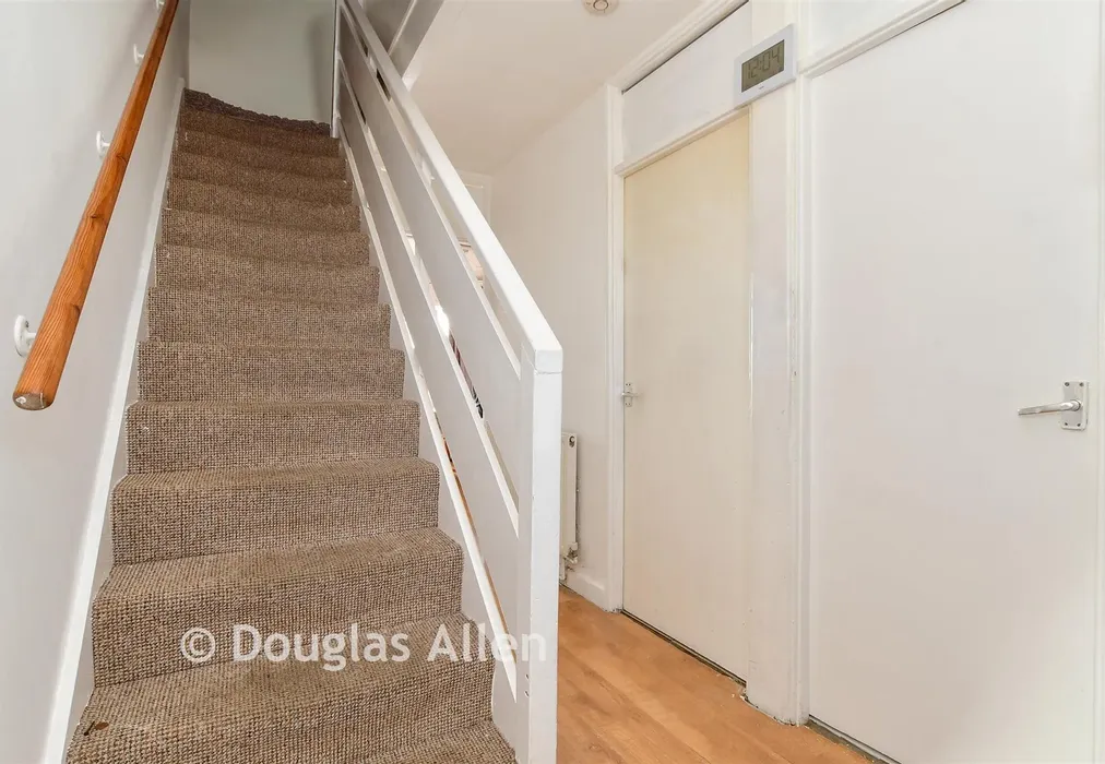 Hallway - Capworth Street, Leyton - Wards of Kent
