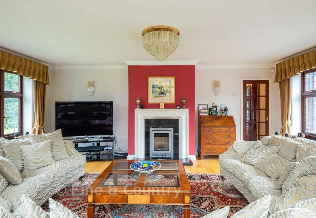 Living Room - Brightling Road, Robertsbridge, East Sussex - Wards of Kent