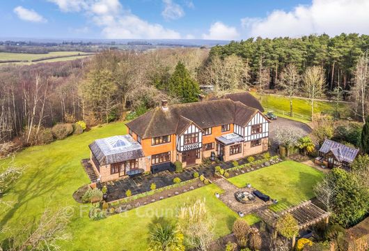 Brightling Road, Robertsbridge, East Sussex - Wards of Kent