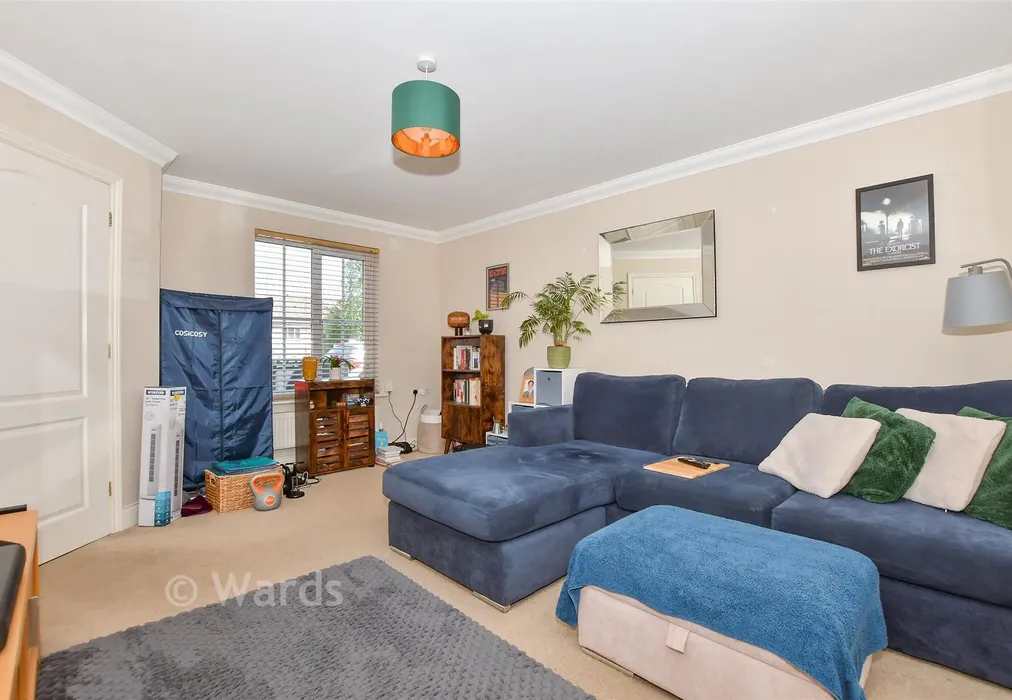 Lounge - Beaver Road, Maidstone, Kent - Wards of Kent