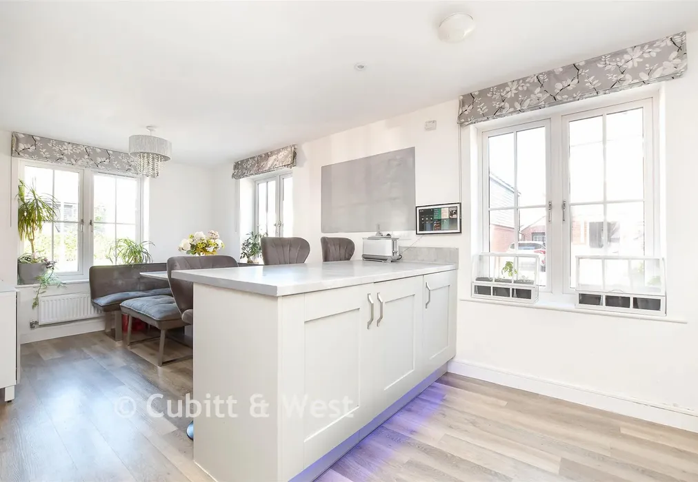 Kitchen/Dining Room - Maynard Drive, Horley, Surrey - Wards of Kent
