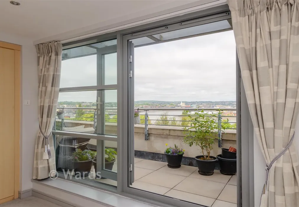 Internal Lifestyle Photograph - Barrier Road, Chatham, Kent - Wards of Kent