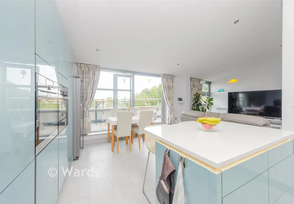 Kitchen/Diner - Barrier Road, Chatham, Kent - Wards of Kent