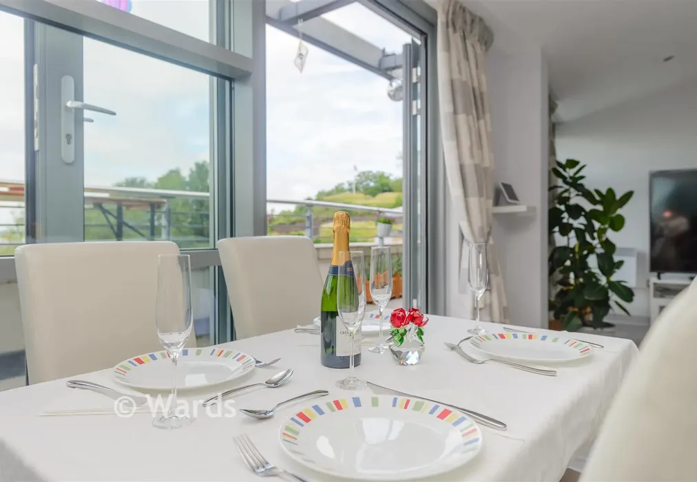Internal Lifestyle Photograph - Barrier Road, Chatham, Kent - Wards of Kent