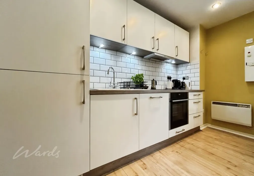 kitchen - Medway Wharf Road Tonbridge TN9 - Wards of Kent