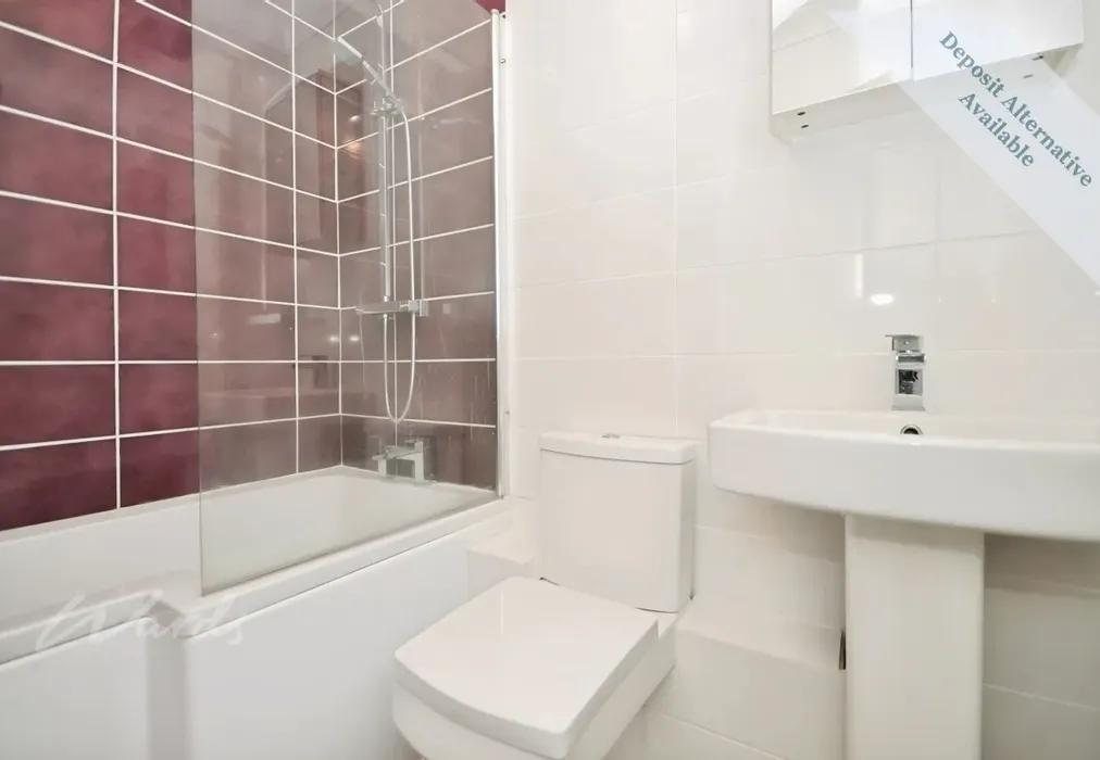 Bathroom - Claremont Road Deal CT14 - Wards of Kent