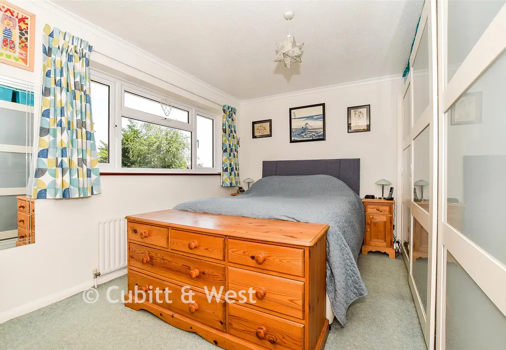 Bedroom 2 - Fermor Way, Crowborough, East Sussex - Wards of Kent