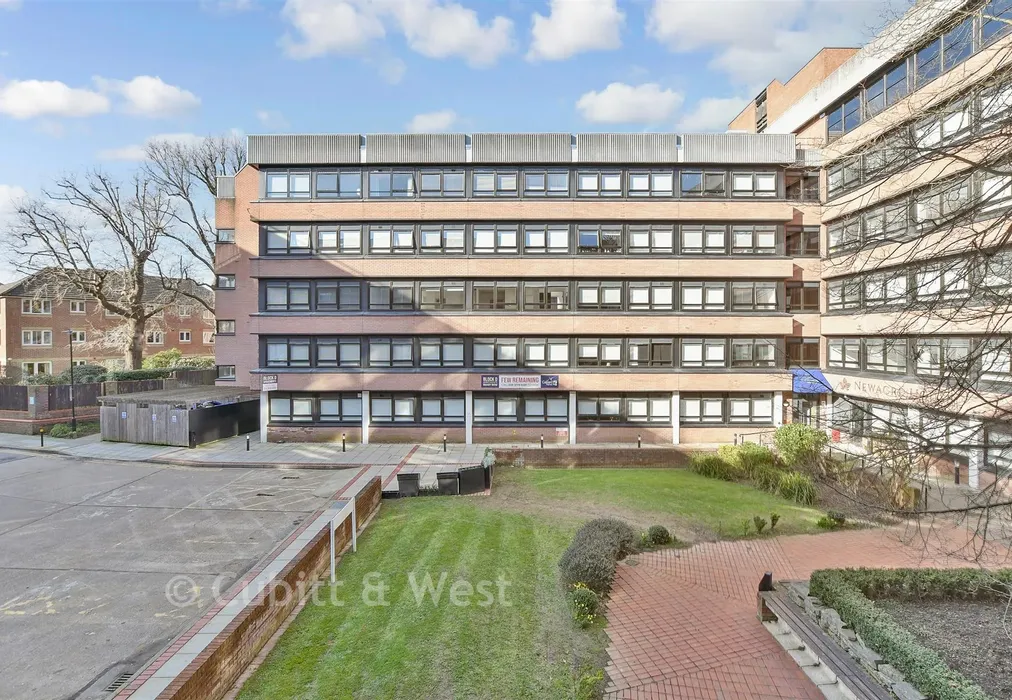 External (Web) - Wood Street, East Grinstead, West Sussex - Wards of Kent