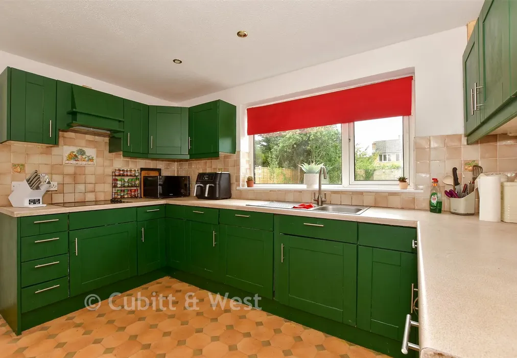 Kitchen - Trelawne Drive, Cranleigh, Surrey - Wards of Kent