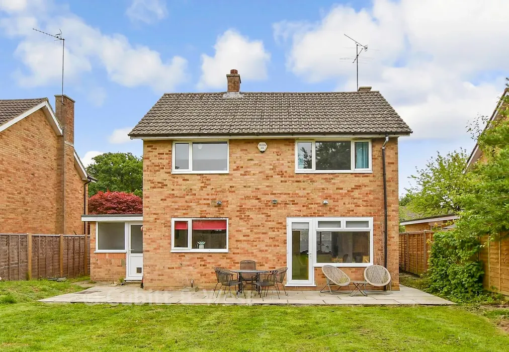 Rear Elevation - Trelawne Drive, Cranleigh, Surrey - Wards of Kent