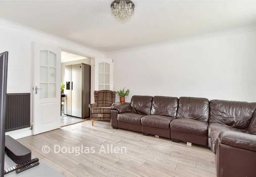 Lounge - Sark Grove, Wickford, Essex - Wards of Kent