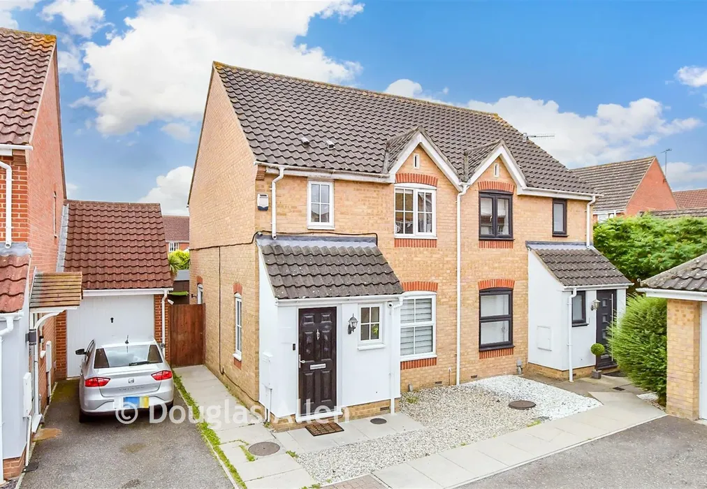 External (Web) - Sark Grove, Wickford, Essex - Wards of Kent
