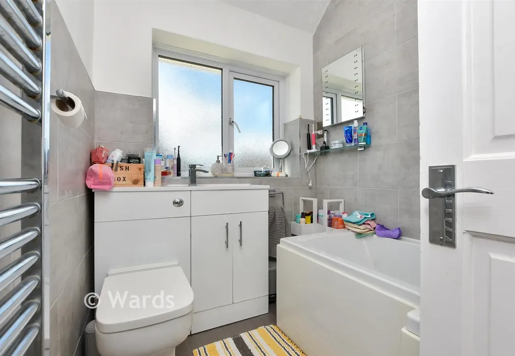 Bathroom - Lymington Road, Westgate-On-Sea, Kent - Wards of Kent