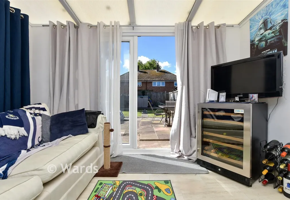Garden Room - Lymington Road, Westgate-On-Sea, Kent - Wards of Kent