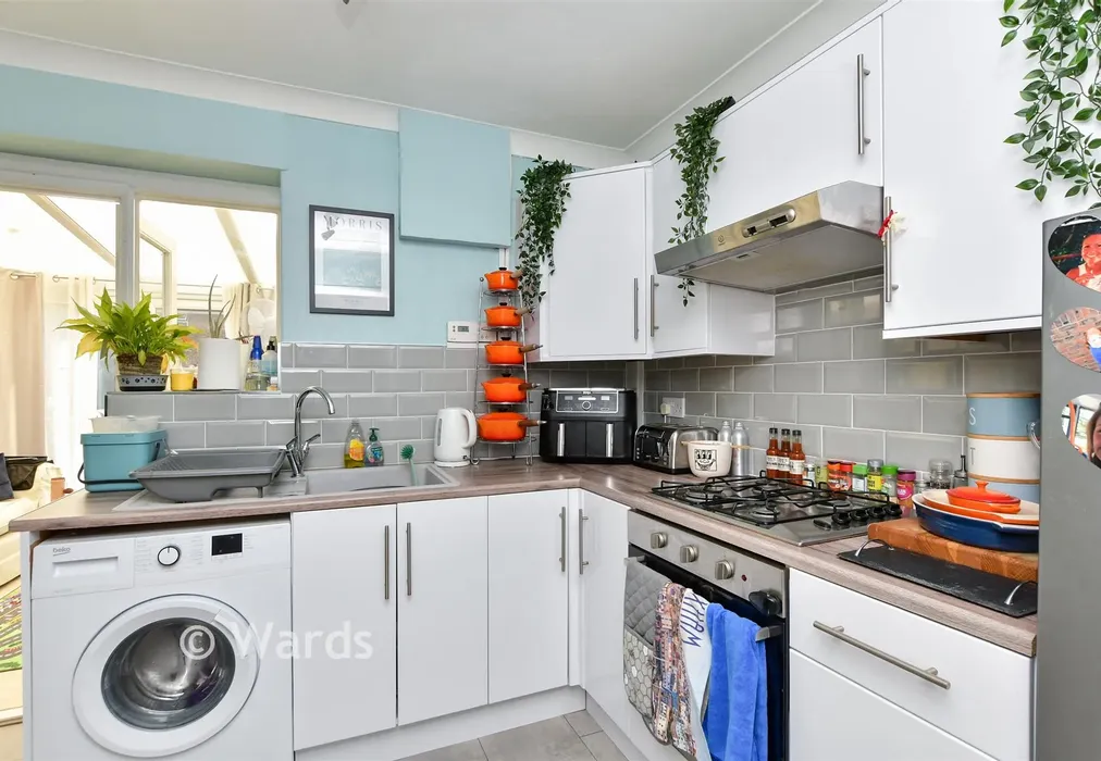 Kitchen/Diner - Lymington Road, Westgate-On-Sea, Kent - Wards of Kent