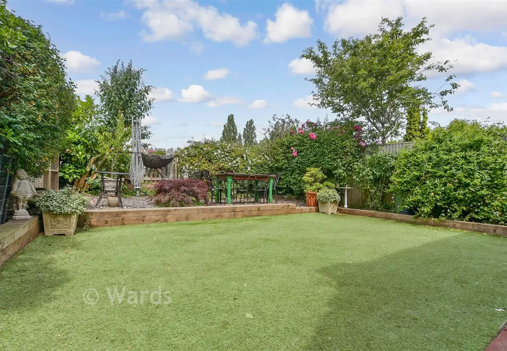 Rear Garden - Dorothy Avenue, Cranbrook, Kent - Wards of Kent