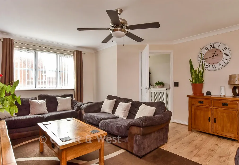 Lounge - Hill Top Way, Newhaven, East Sussex - Wards of Kent
