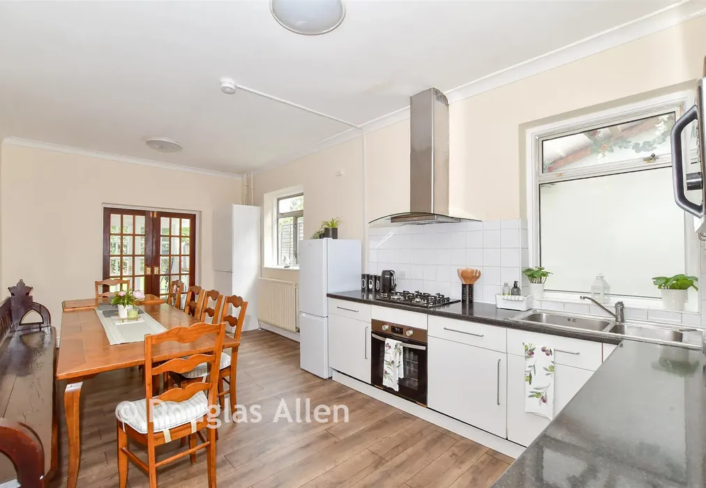 Kitchen/Breakfast Room - Harold Road, Leytonstone - Wards of Kent