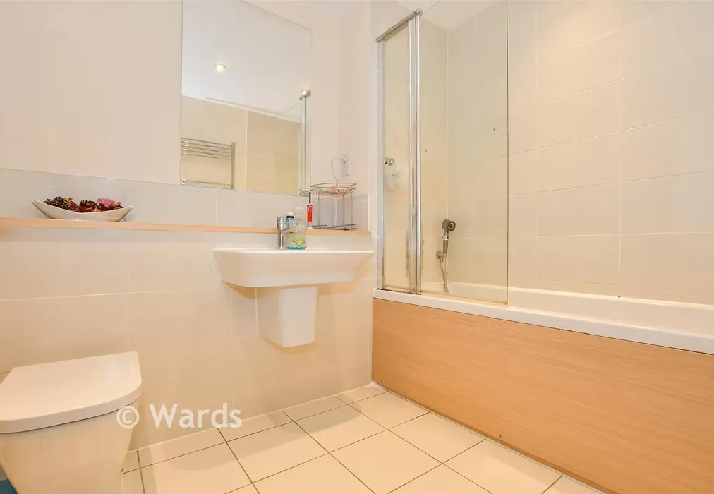 Bathroom - Elliotts Way, Chatham, Kent - Wards of Kent