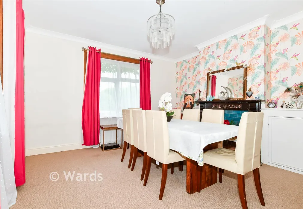 Dining Room - Birling Road, Snodland, Kent - Wards of Kent