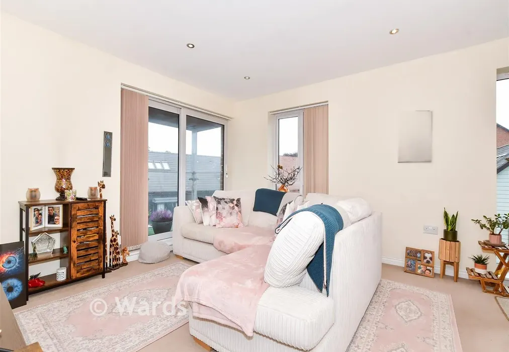 Lounge - Hawley Drive, Leybourne, West Malling, Kent - Wards of Kent