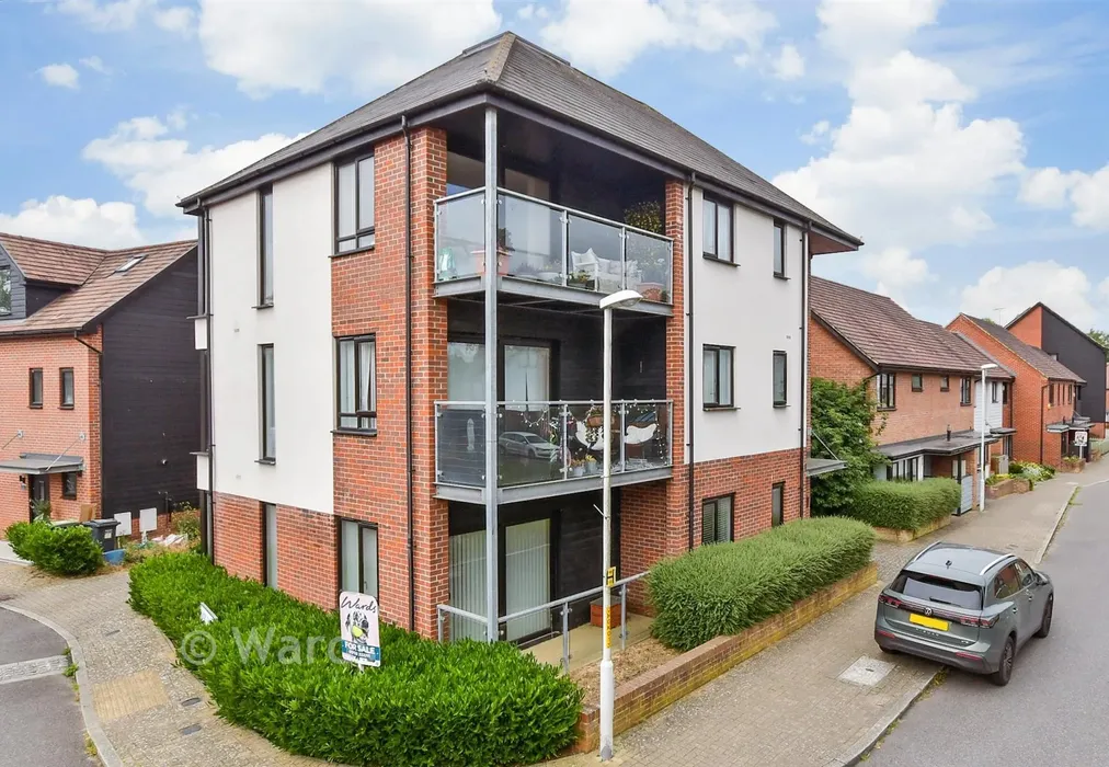 External (Web) - Hawley Drive, Leybourne, West Malling, Kent - Wards of Kent