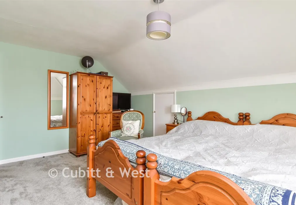 Bedroom 3 - Slindon Avenue, Peacehaven, East Sussex - Wards of Kent