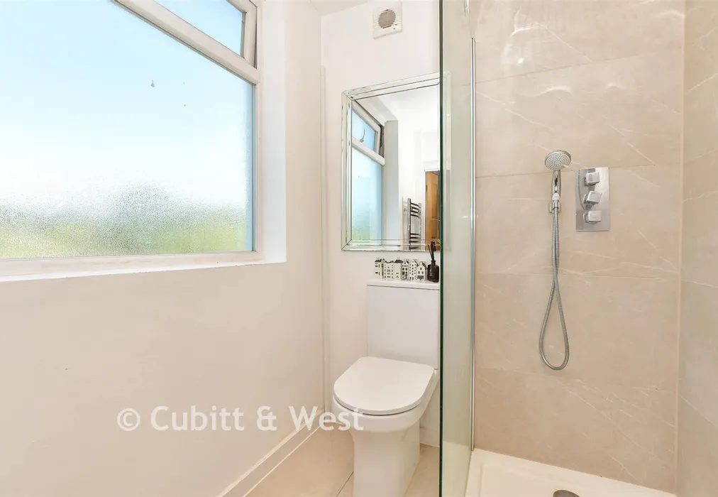 En-Suite Shower Room - Springfield Avenue, London - Wards of Kent