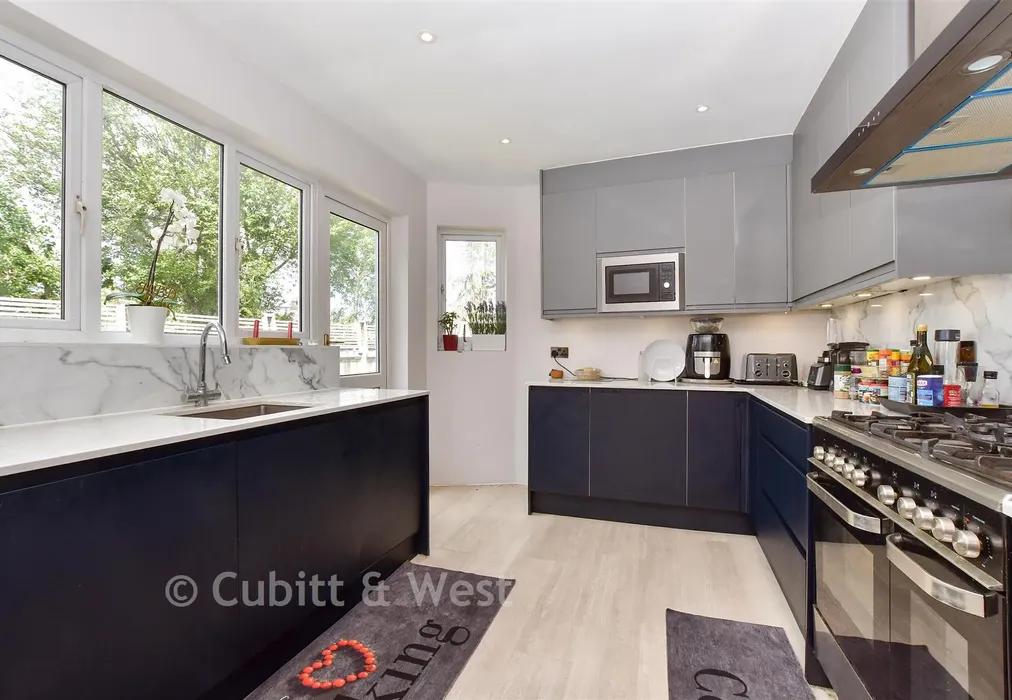 Kitchen - Springfield Avenue, London - Wards of Kent