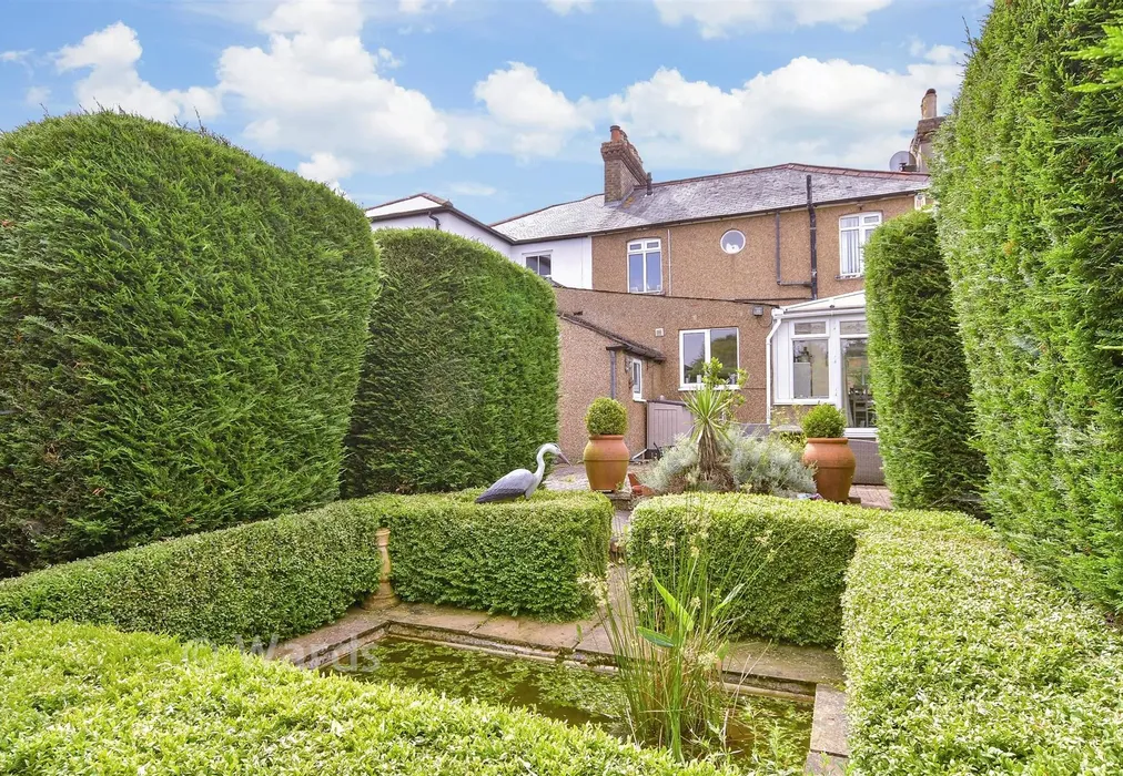 Rear Garden - Harrow Road, Knockholt, Kent - Wards of Kent