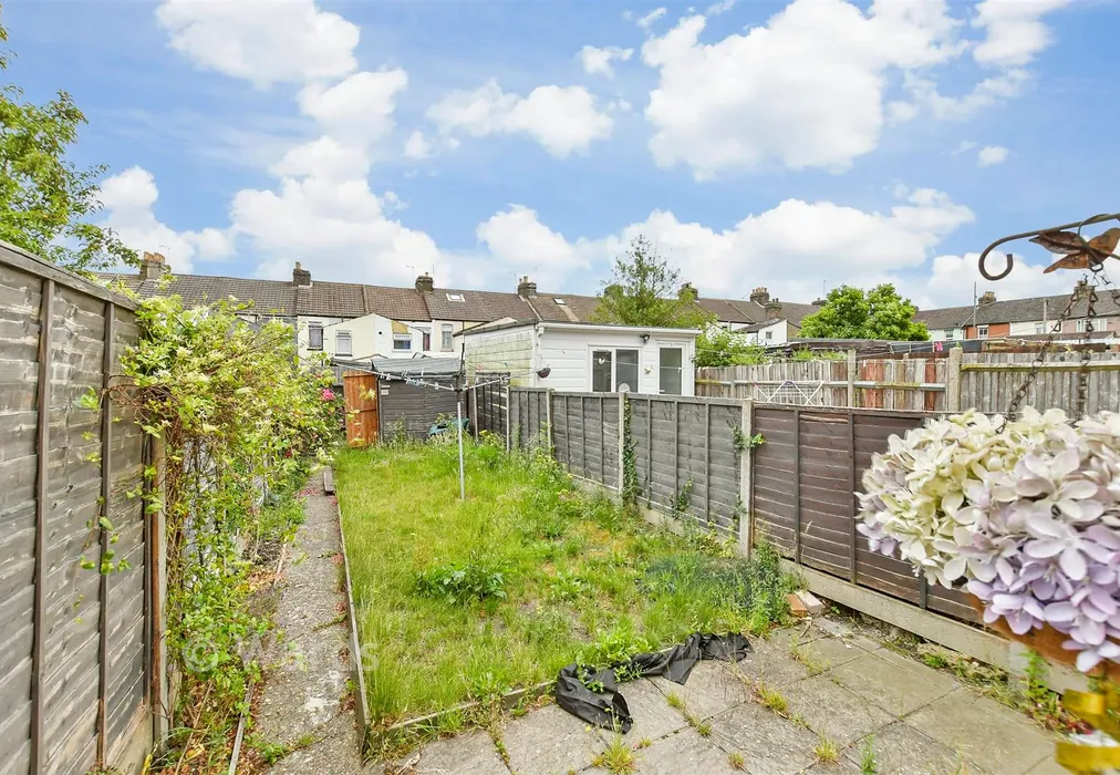 Rear Garden - Chaucer Road, Gillingham, Kent - Wards of Kent