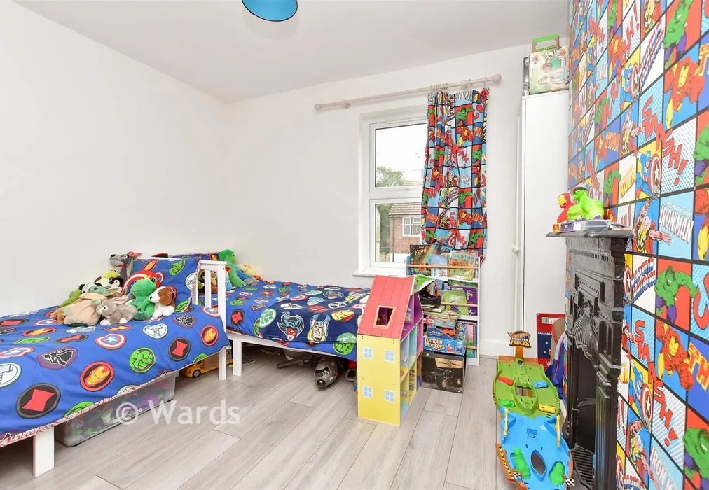 Bedroom 2 - Ivy Street, Rainham, Gillingham, Kent - Wards of Kent