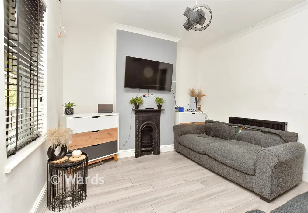 Lounge - Ivy Street, Rainham, Gillingham, Kent - Wards of Kent