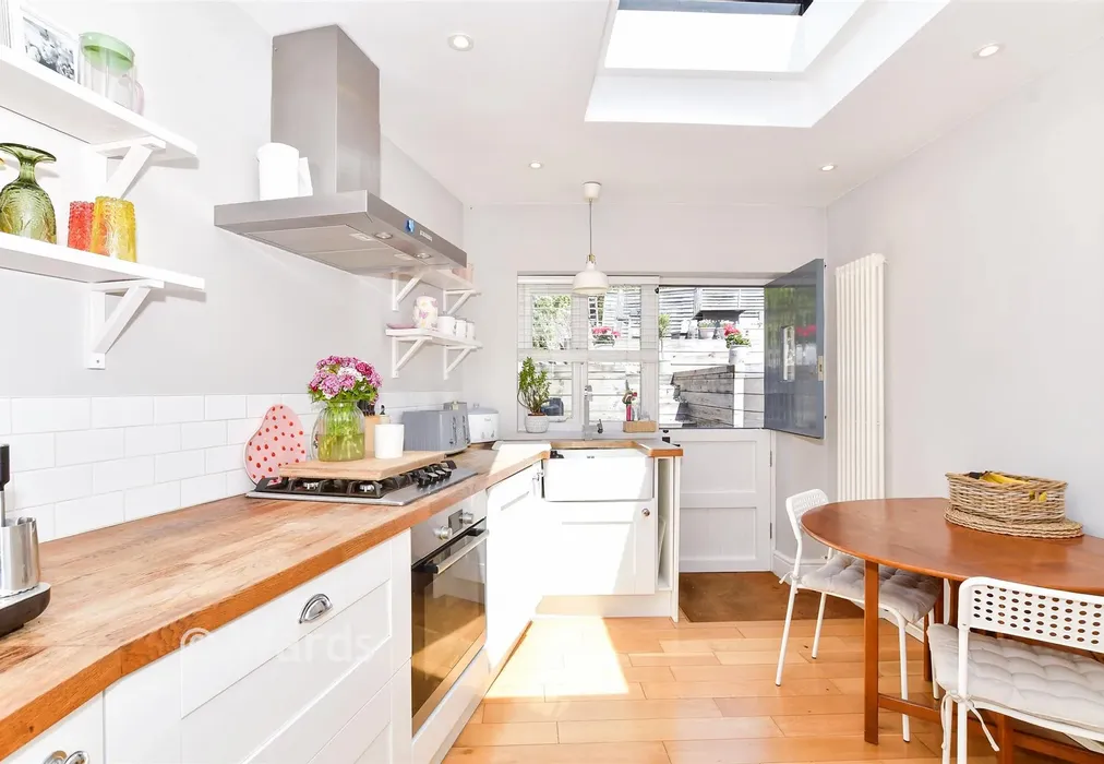 Kitchen/Diner - Eyhorne Street, Hollingbourne, Maidstone, Kent - Wards of Kent