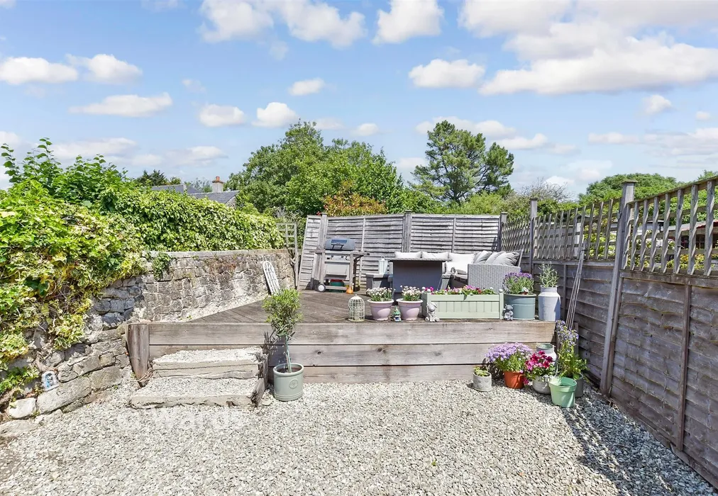 Rear Garden - Eyhorne Street, Hollingbourne, Maidstone, Kent - Wards of Kent