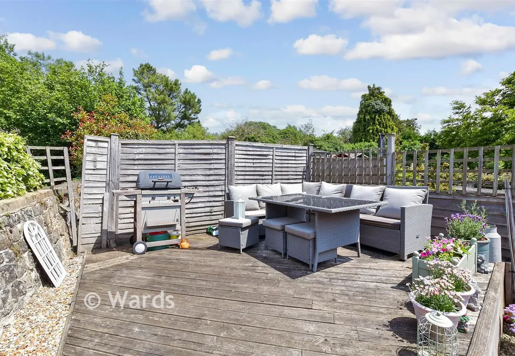 Rear Garden - Eyhorne Street, Hollingbourne, Maidstone, Kent - Wards of Kent