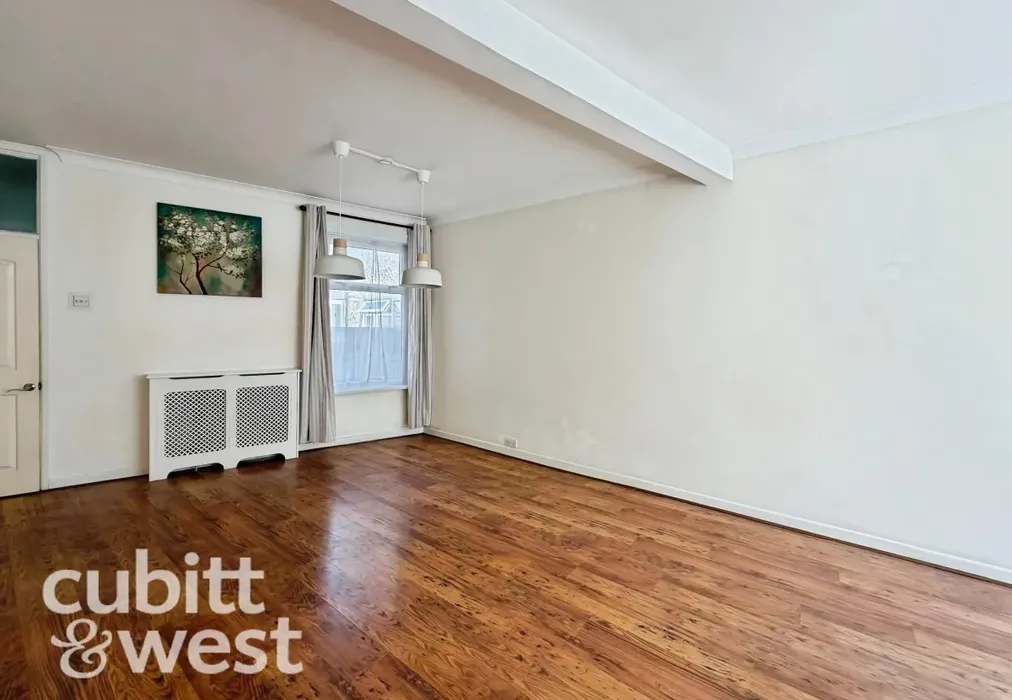  - DEPOSIT ALTERNATIVE AVAILABLEClive Road Portsmouth PO1 - Wards of Kent
