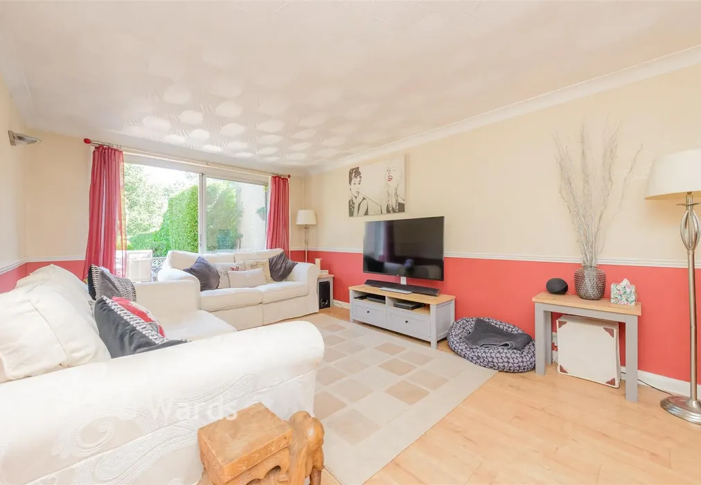 Lounge/Diner - Rydal Drive, Bexleyheath, Kent - Wards of Kent