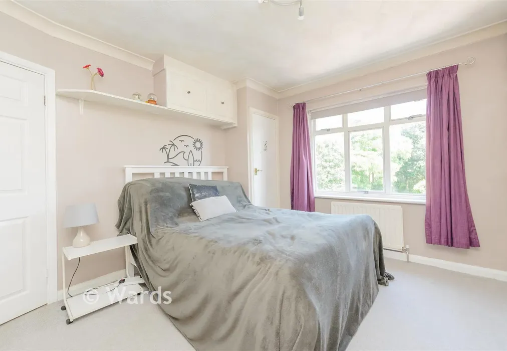 Bedroom 2 - Rydal Drive, Bexleyheath, Kent - Wards of Kent