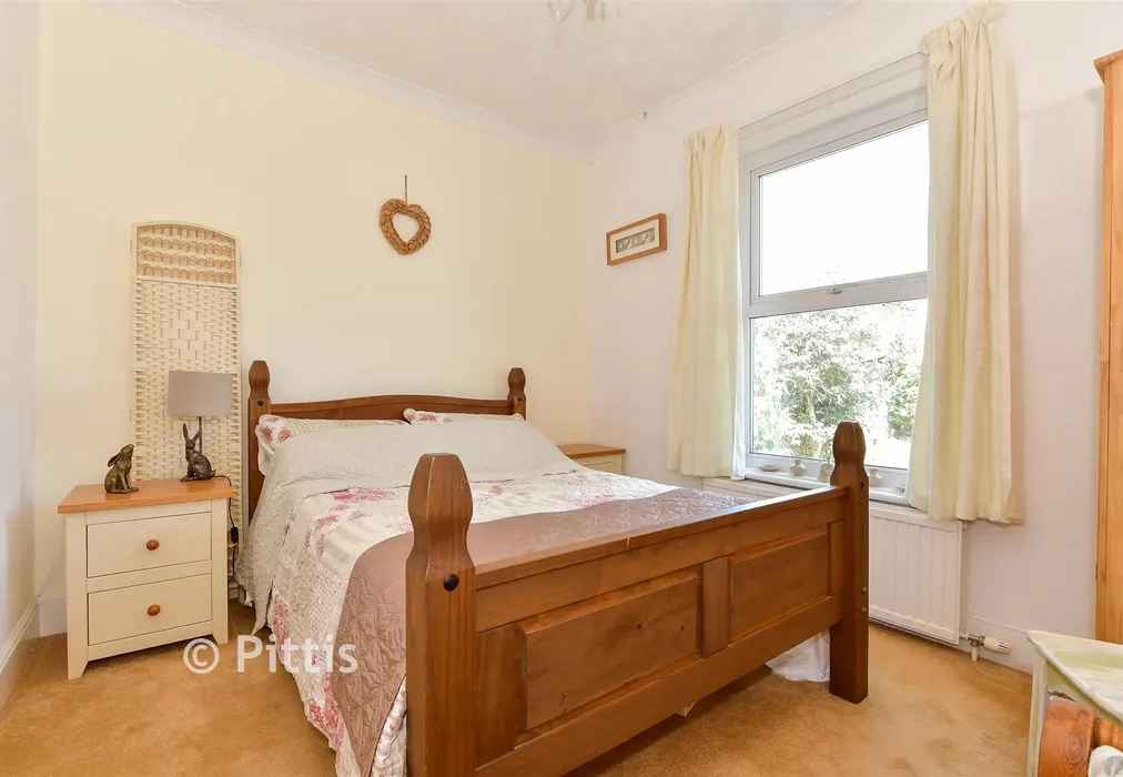 Bedroom 3 - Spring Gardens, Shanklin, Isle of Wight - Wards of Kent